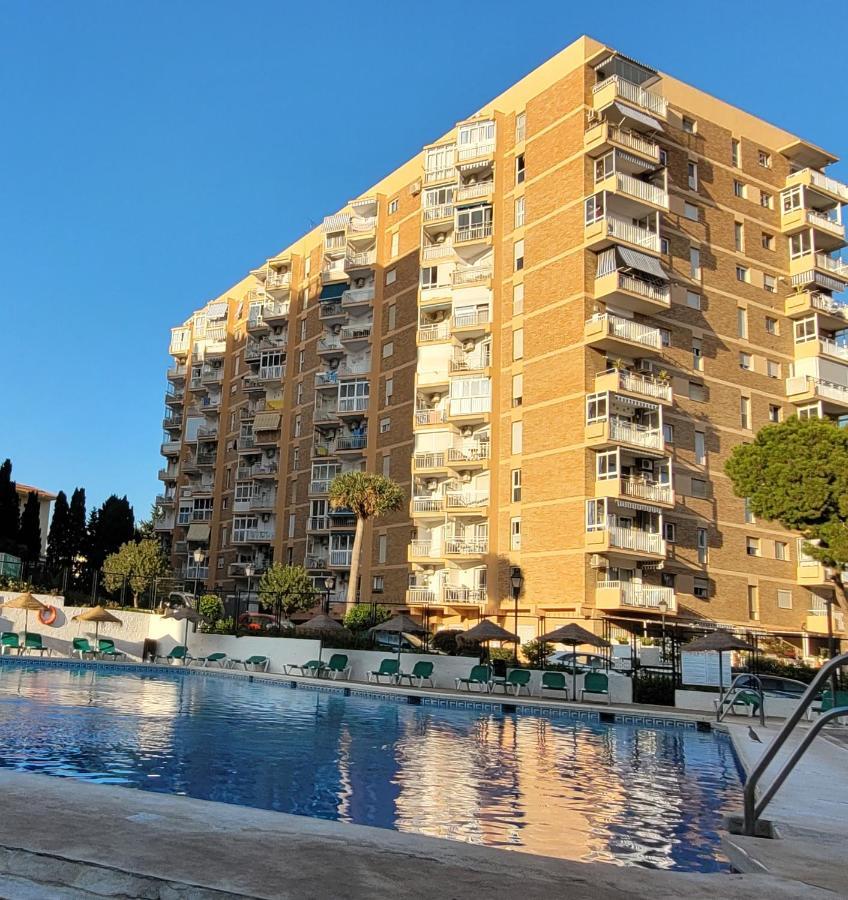 Attico Acuario, 2 Bathrooms Top Floor Appartment With Sea And Mountain Views Бенальмадена Экстерьер фото